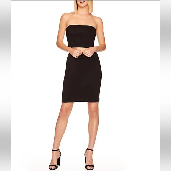 Susana Monaco Signature Stretch Knit Straight Pencil Black Skirt size Small - Picture 9 of 9